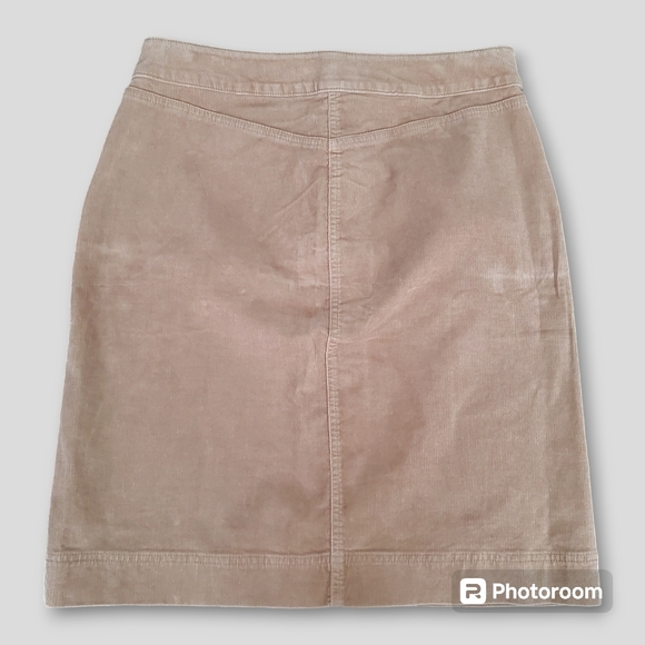 Talbots tan corduroy button-down skirt, size 6 - Picture 2 of 11